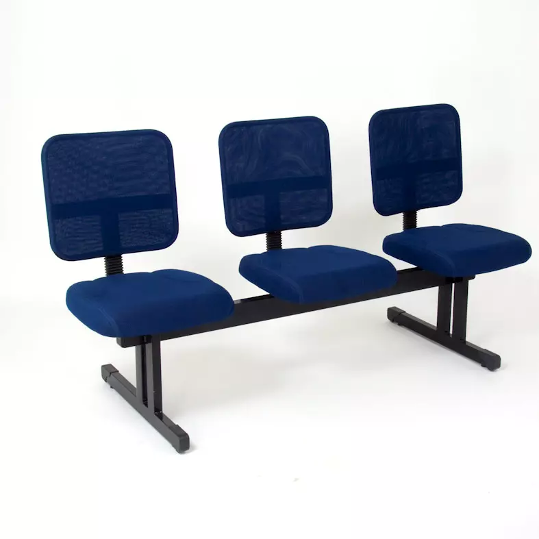 Longarinas: Conforto e Praticidade para Seus Espaços de Recepção e Espera Longarinas: Conforto e Praticidade para Seus Espaços de Recepção e Espera